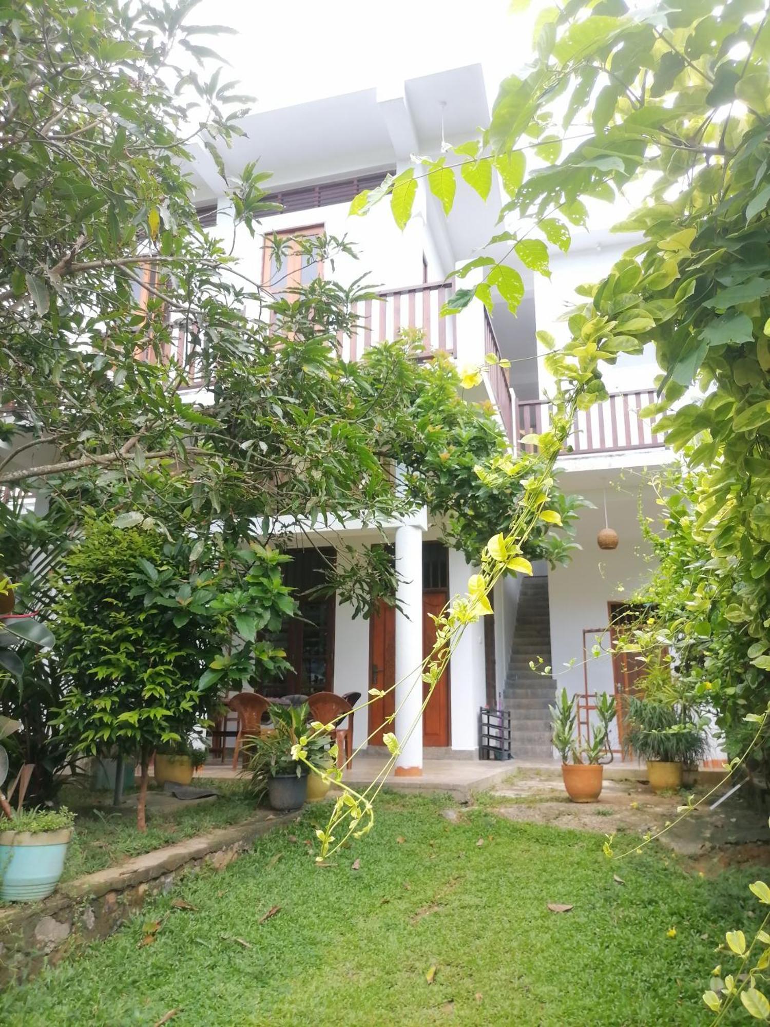 Hiriketiya Hasmal House Apartment Dikwella Bagian luar foto