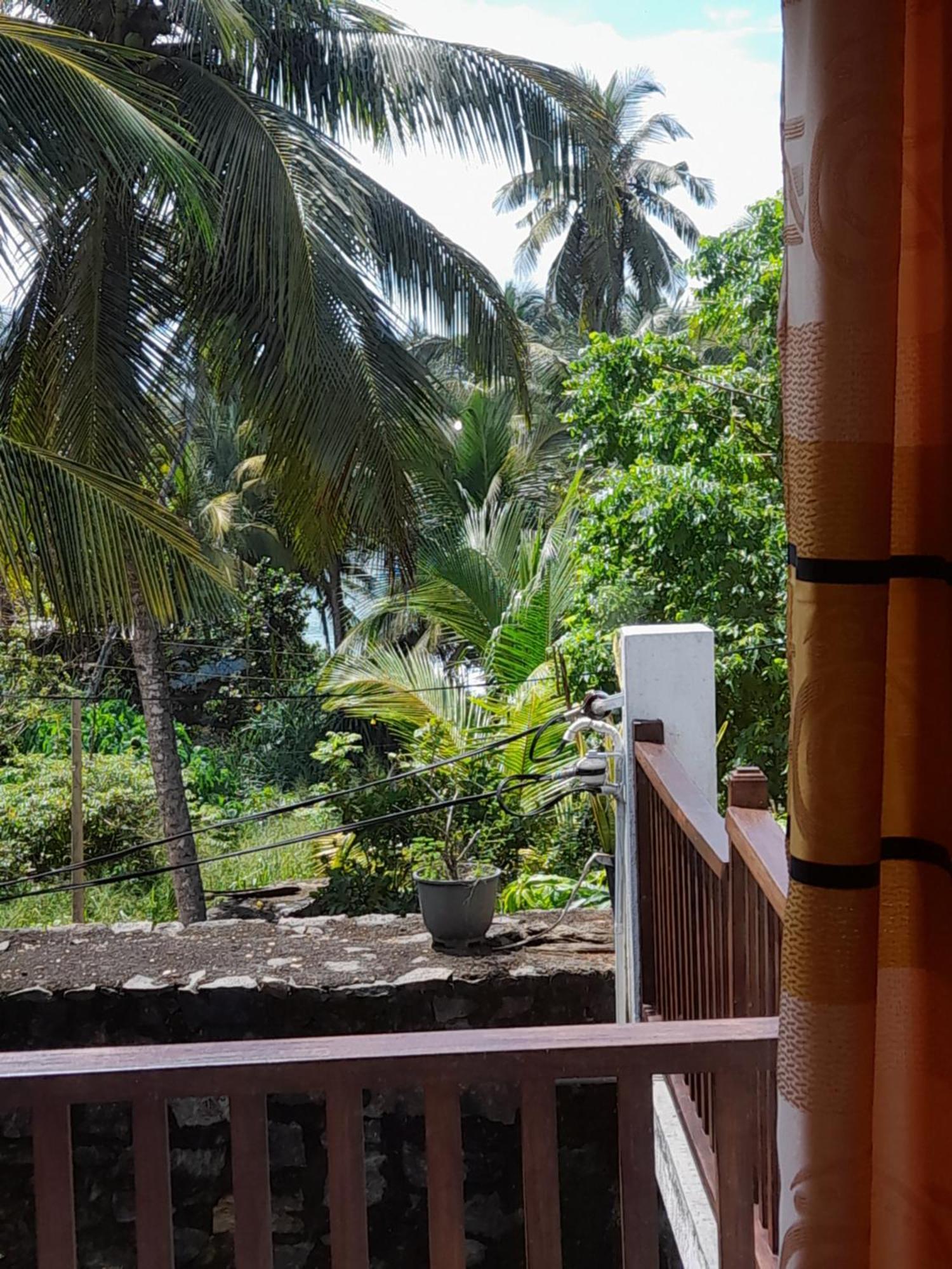Hiriketiya Hasmal House Apartment Dikwella Bagian luar foto
