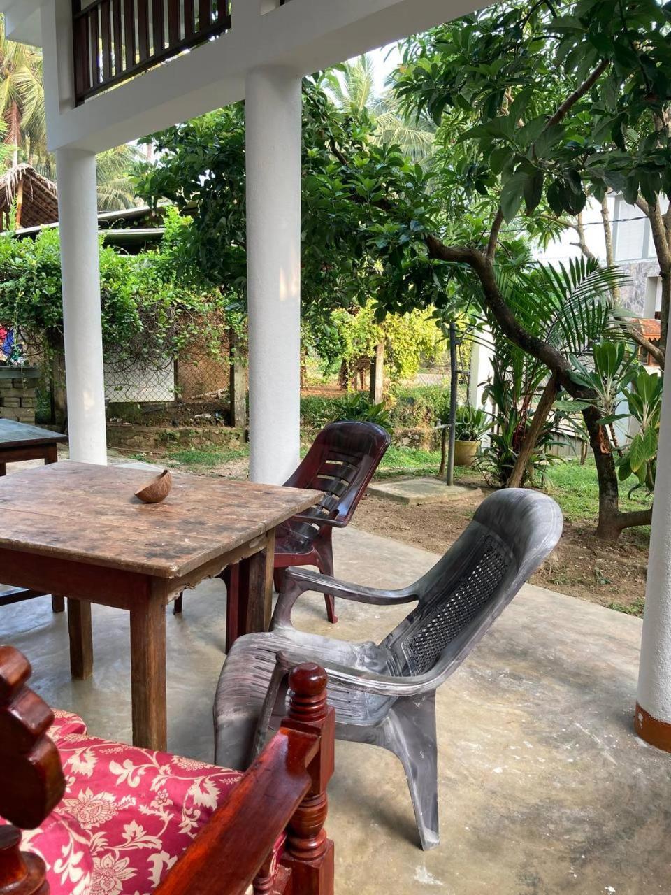 Hiriketiya Hasmal House Apartment Dikwella Bagian luar foto